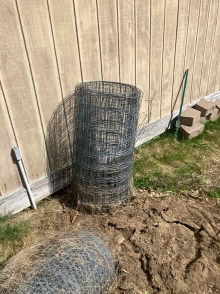 Photo of free Wire fences (Loudon) #1