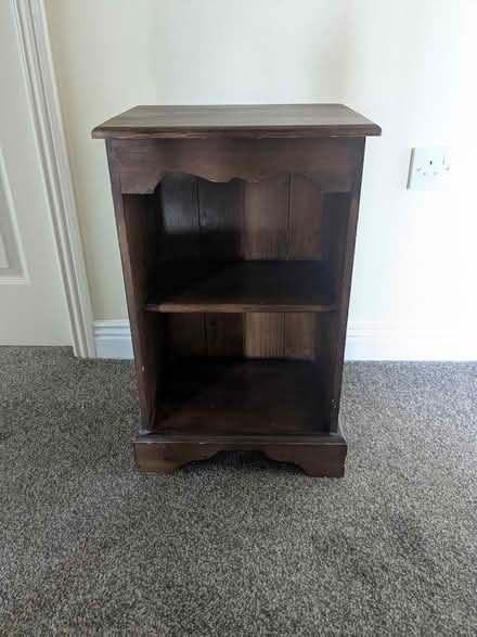 Photo of free Bed side table (Oakhurst SN25) #1