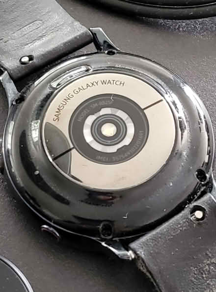 Photo of free Samsung Galaxy Smartwatch (Great Billing NN3) #2