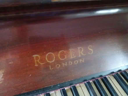 Photo of free Piano (Dent LA10) #2