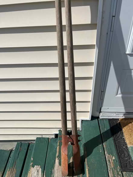 Photo of free Post hole digger (Quincy) #1