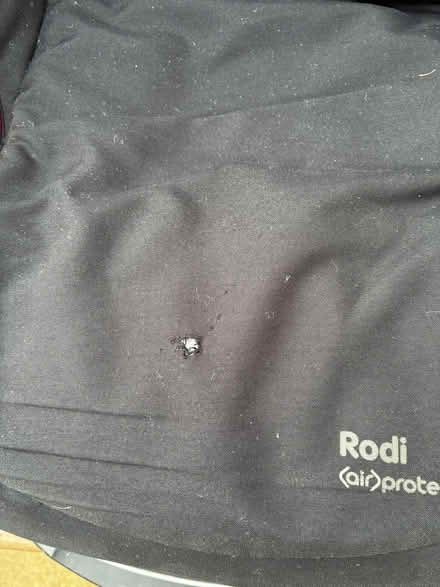 Photo of free Maxi-Cosi Rodi (air) Protect Group 2/3 Car Seat (Shurdington GL51) #2