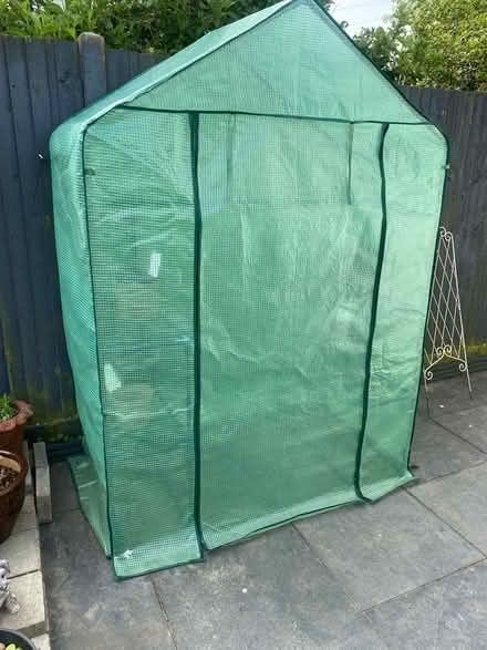 Photo of free Walk in greenhouse (Warlingham) #2