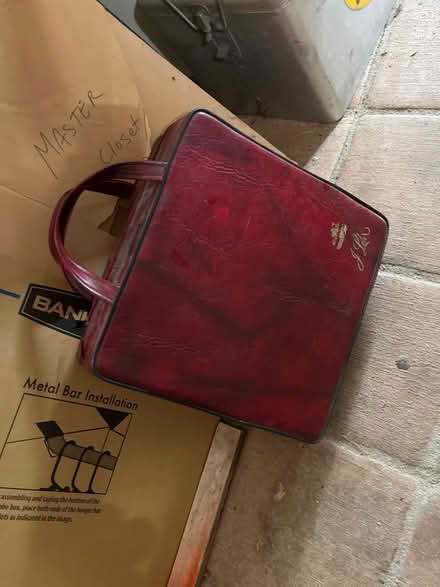 Photo of free Wine Bottle Carrier (North Willow Glen , San Jose) #4