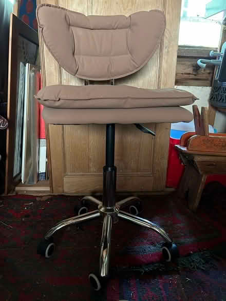Photo of free swivel salon chair (Crediton) #1