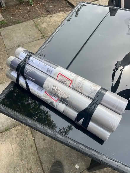 Photo of free Corinthia Panel Pearl Wallpaper (Swindon SN2) #2