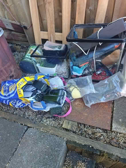 Photo of free 2 small fish tanks (Tulloch PH1) #1