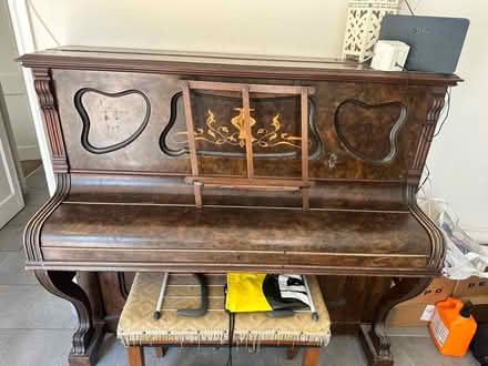 Photo of free Piano (Markfield LE67) #1