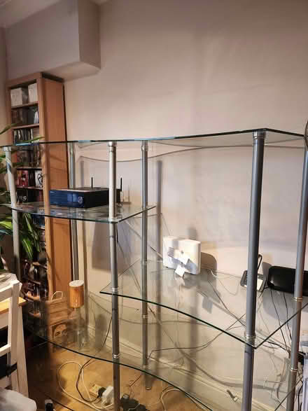 Photo of free Glass Unit (TW7) #1