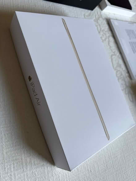 Photo of free Apple iPhone / iPad boxes (The Grange EH9) #2
