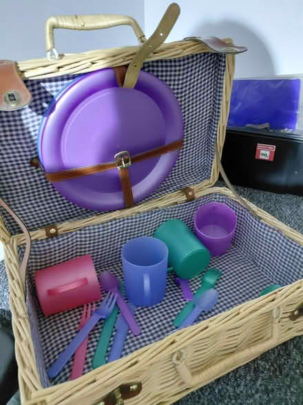 Photo of free Picnic Hamper (Fishermead MK6) #2