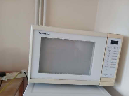 Photo of free White large panasonic microwave (Loughton IG10) #1