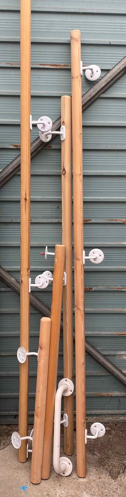 Photo of free safety grab rails and wooden hand rails (Headington Quarry OX3) #2