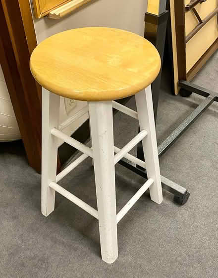 Photo of free Stool (Downtown) #1