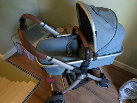 Photo of free baby bassinet stroller foldable (L35) #1