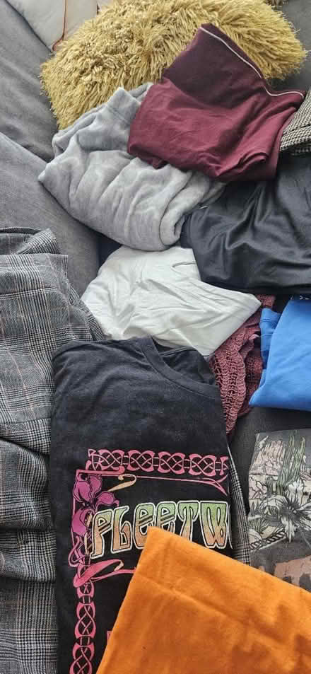 Photo of free Womens size 20 clothing (Brent) #1