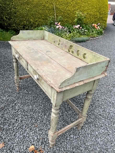 Photo of free Antique wash stand (Henley in Arden, B95) #2