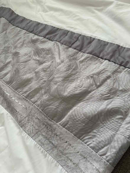 Photo of free Kingsize Duvet cover (Gosforth NE3) #3