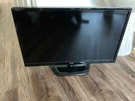 Photo of free lg tv (Muswell Hill N8) #1