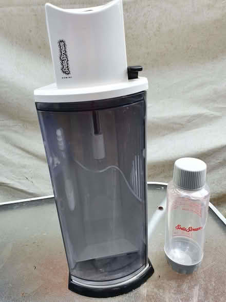 Photo of free Sodastream (Booker HP12) #1