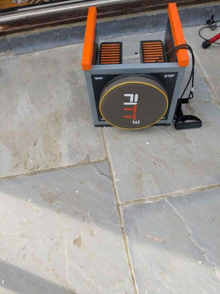 Photo of free Fitt box (East Morton BD20) #3