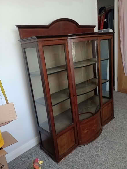 Photo of free Antique Display Cabinet (Fiveways BN1) #2