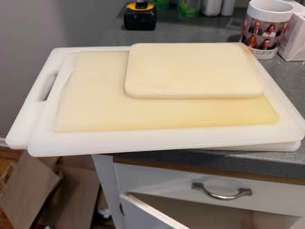 Photo of free Assorted size cutting boards (Ballard) #1