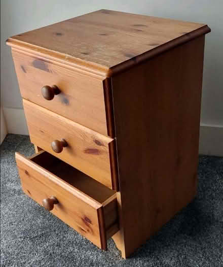 Photo of Bedside cabinet (Pine 3 drw) (WR1 3NJ) #1