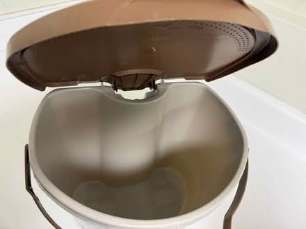 Photo of free Small food scraps bin (1075 Valencia Avenue) #3