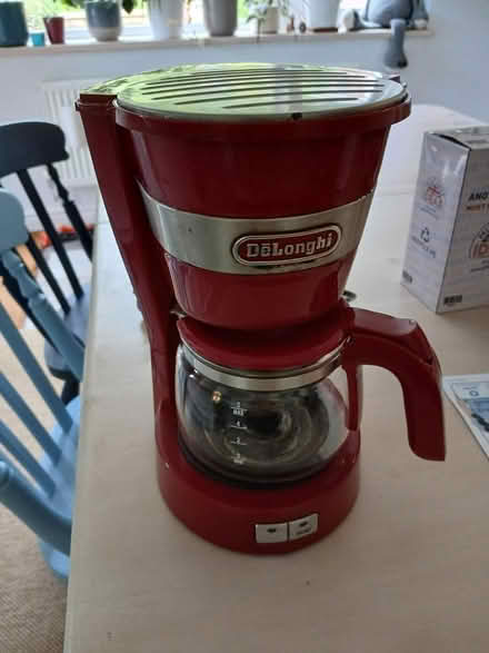 Photo of free DeLonghi Coffee maker- not working (Henley in Arden B95) #1