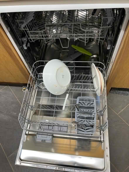Photo of free Dish washer (WV13 Willenhall) #1