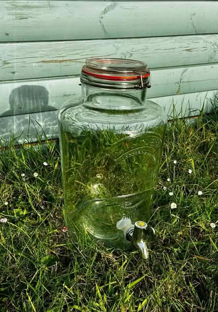 Photo of free Kilner 8 Litre Drinks Dispenser (BS10) #1