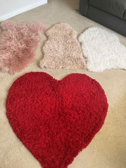 Photo of free Various rugs (Waterlooville) #1
