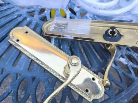 Photo of free Handles (CT2) #1