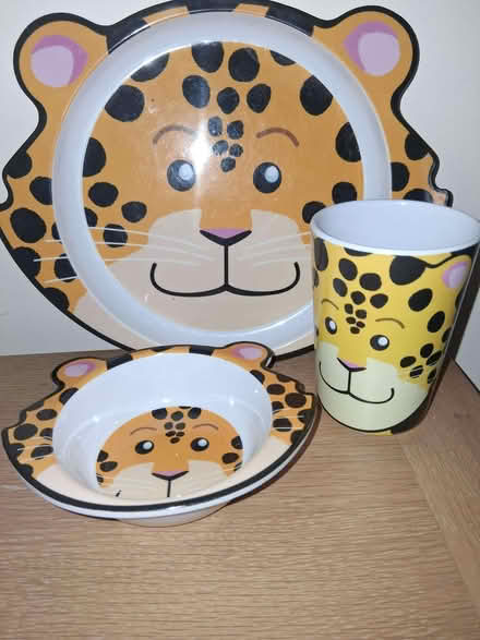 Photo of free Child's "crockery" set (Gleneagles area, Wboro NN8) #1