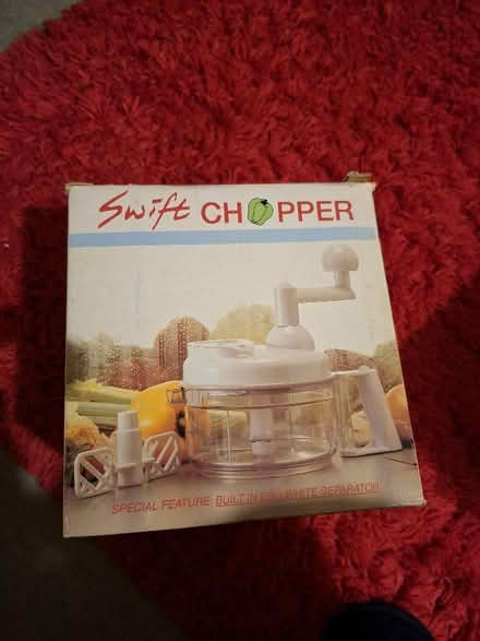 Photo of free Boxed manual food chopper (Bilton CV22) #1