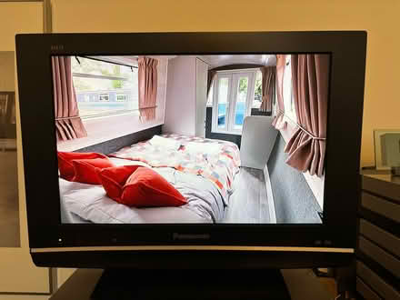 Photo of free Panasonic Viera 19inch TV Television TX-19LXD8 Freeview (Chichester PO19) #1