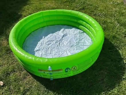 Photo of free Paddling Pool (Camberley GU15) #1