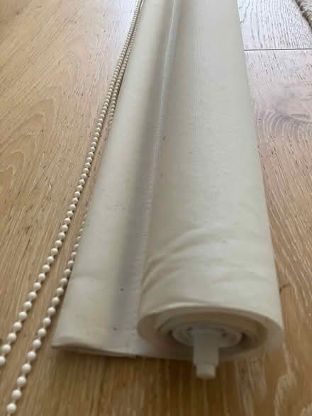 Photo of free White Roller blind (Butleigh BA6) #1