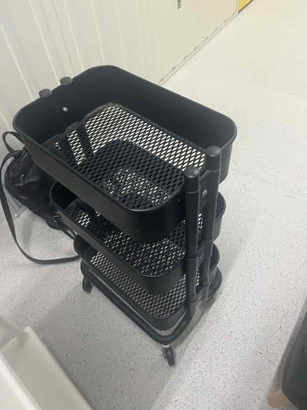 Photo of free number of items (Agar Grove N7) #4