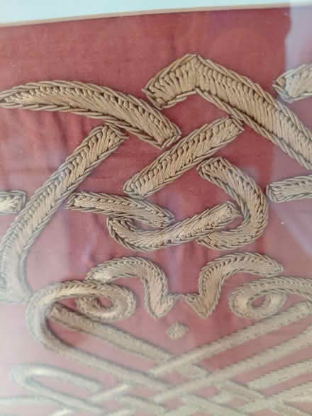Photo of free large gold embroidered on silk pic (chingford E4) #2