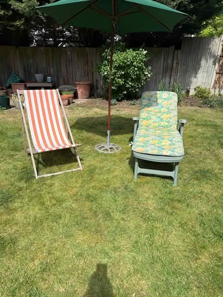 Photo of free Garden furniture (East Sheen) #3