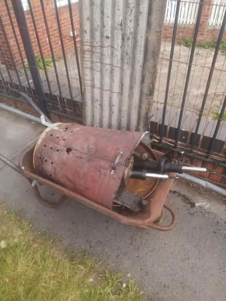 Photo of free Scrap for anyone (Wybourn S2) #1