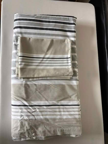 Photo of free King Size Striped Duvet Set (Drumoak AB31) #1