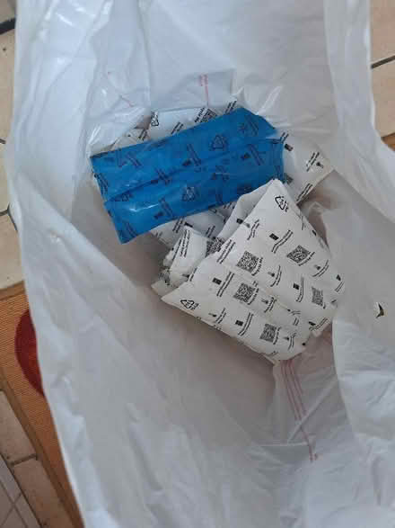 Photo of free Cool packs (Kingswood SS16) #1