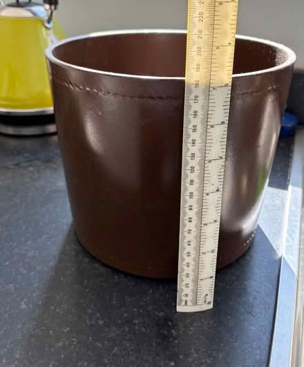 Photo of free 3 plant pot holders (Longbarn WA2) #3