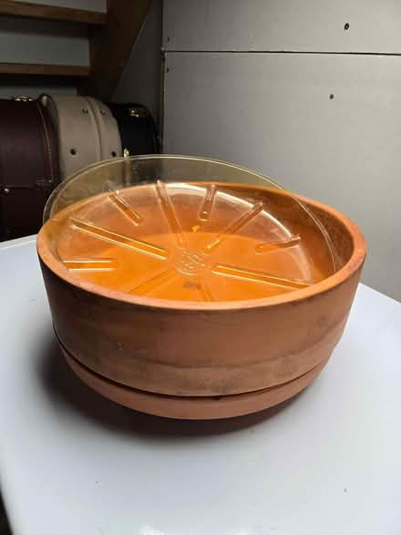 Photo of free large shallow ceramic planter (Vanier north) #1