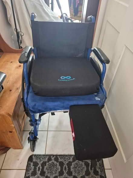 Photo of free Wheel chair (Brampton) #2