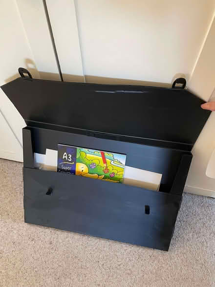 Photo of free A2 folio carryer (New Malden KT3) #1