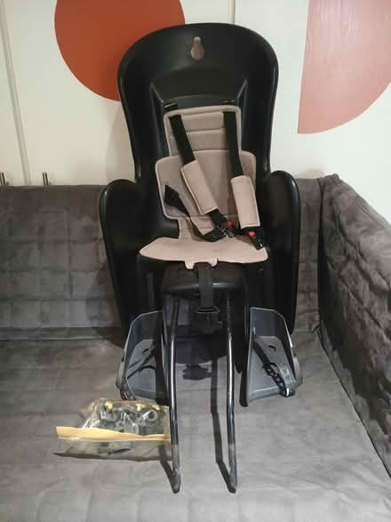 Photo of free Bike seat with fixings (Palmers Green N13) #1